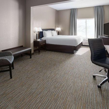 La Quinta Inn & Suites By Wyndham Mooresville Ngoại thất bức ảnh