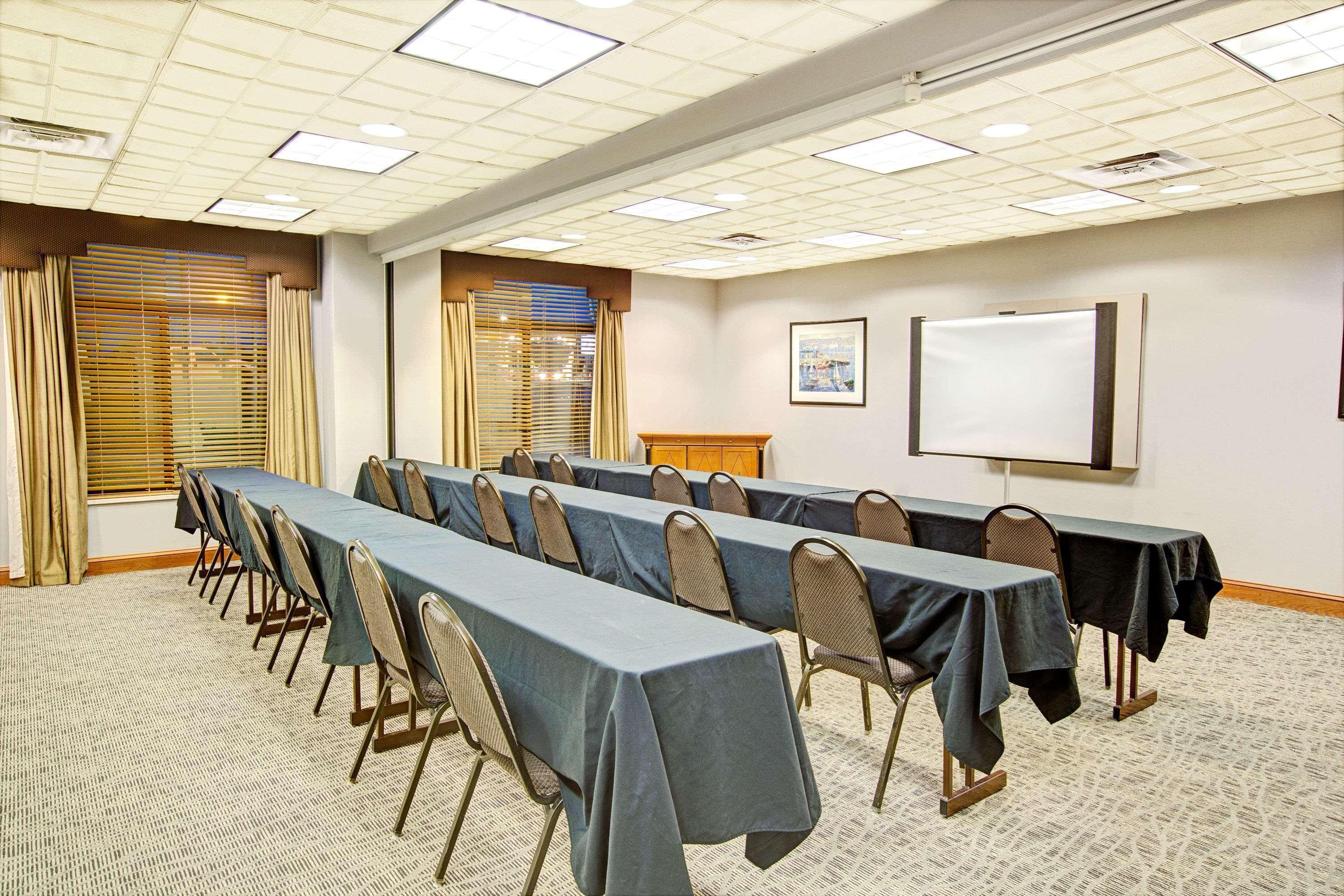 La Quinta Inn & Suites By Wyndham Mooresville Ngoại thất bức ảnh